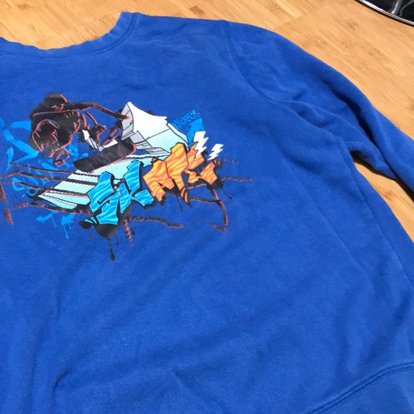 Sweater - Picture 2 of 3